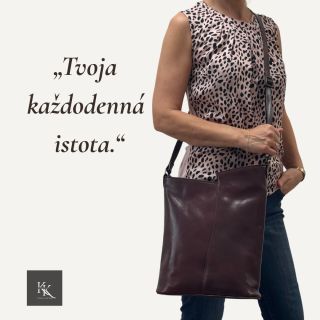 😍„Keď potrebuješ kabelku, ktorá unesie všetko dôležité – a pritom vyzerá stále štýlovo. Pravá koža, čistý dizajn,...